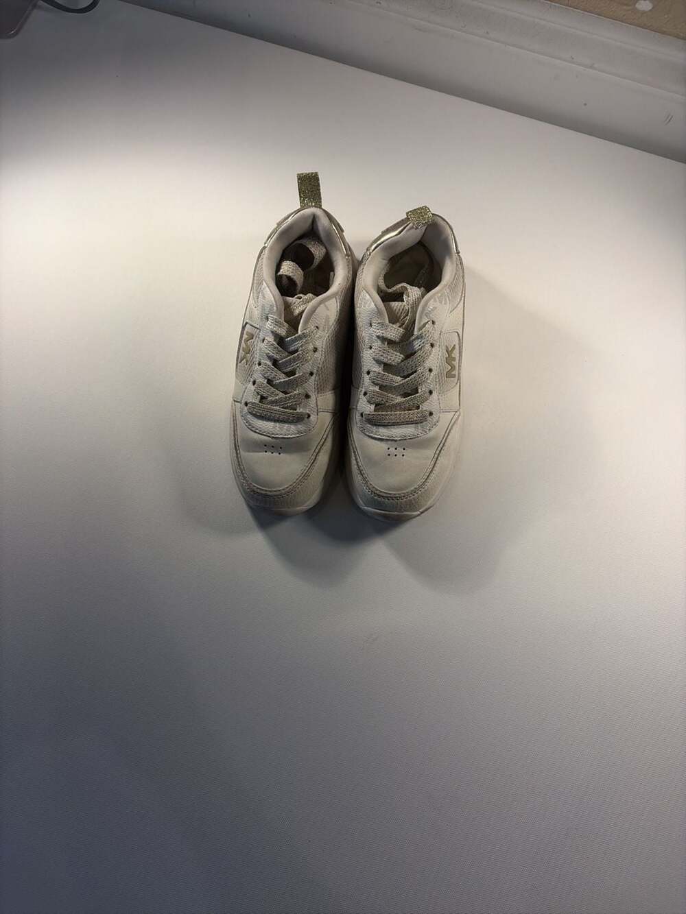 MICHAEL Michael Kors Sneakers White Gold MK Logo